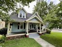 303 S Woodrow Street sold home in Clinton, SC
