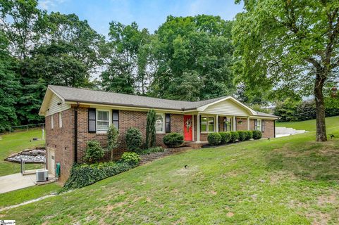 200 Magnolia Avenue sold home in Forest Park, Easley, SC