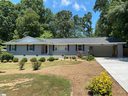 4 Wayne Drive sold home in Taylors, SC