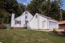 1006 Hollow Oak Drive sold home in Taylors, SC