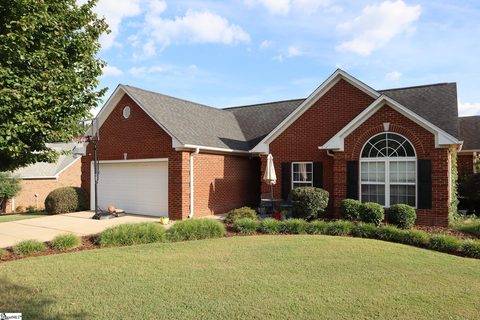 206 Glen Crest Drive
