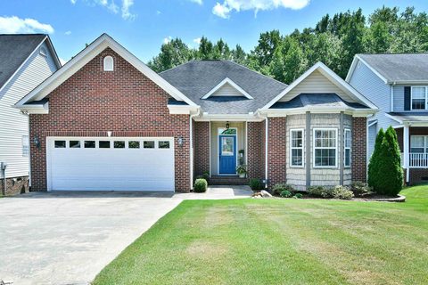 107 Meadow Green Drive sold home in Meadow Green, Piedmont, SC