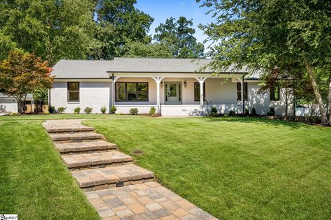 105 Ramblewood Lane