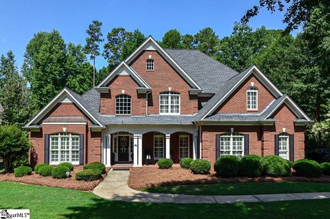 852 Inverness Circle