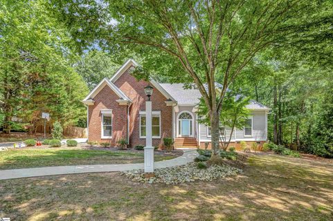128 Bluestone Court