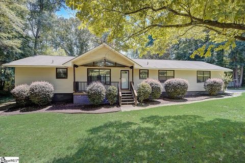 1175 Lakeview Drive sold home in Colonial Acres, Greenville, SC