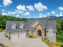 104 Wandering Way sold home in Pickens, SC