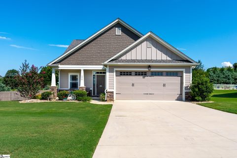 200 Kirklen Lane sold home in Brownstone Meadows, Taylors, SC