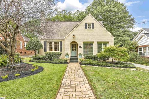 4 Jones Avenue
