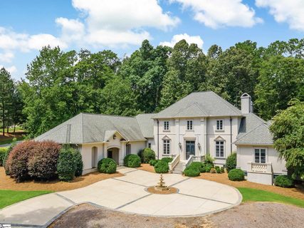 102 Turnberry Drive