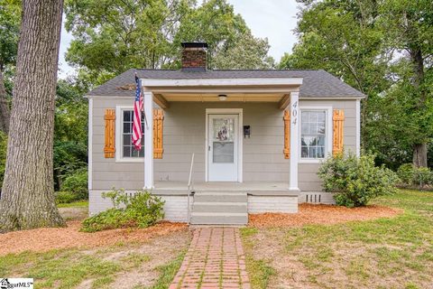 404 Gentry Street