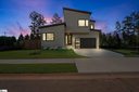 11 Village Crest Drive sold home in Greenville, SC