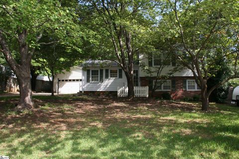 115 Aspenwood Drive