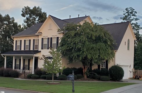 207 Amber Oak Drive