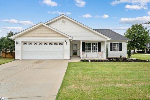 19 Jessica Way sold home in Country Club Crossing, Greer, SC