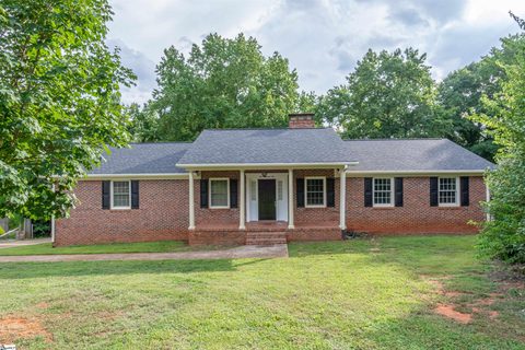 210 Hermitage Road