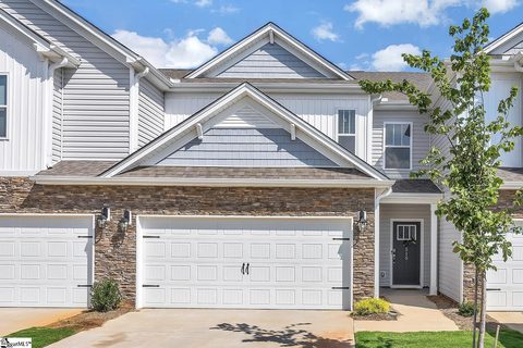 515 Yellow Fox Road