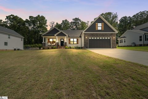 208 Larissa Court