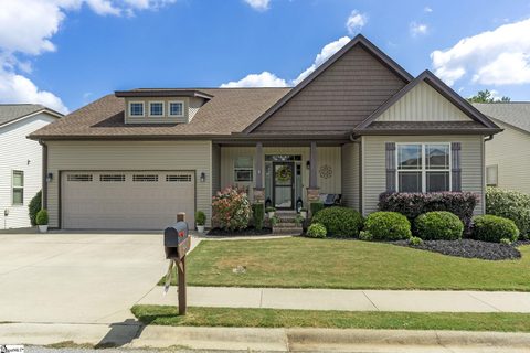 644 Chartwell Drive