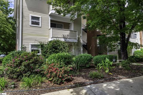 2601 Duncan Chapel Road #302A sold condo in Court Ridge, Greenville, SC