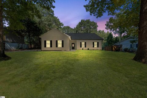 107 Drewry Road sold home in Avondale Forest, Taylors, SC