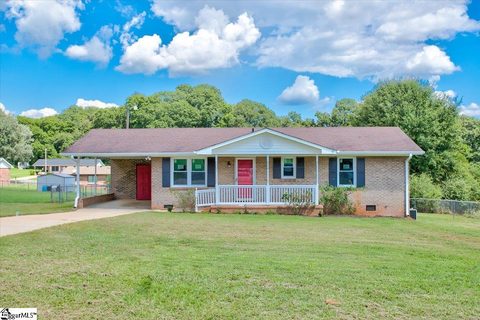 209 Range View Road sold home in Pine Forest, Anderson, SC