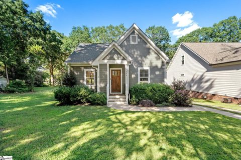 103 W Circle Avenue