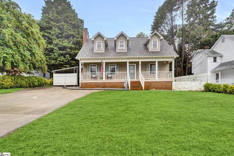 111 Creek Drive