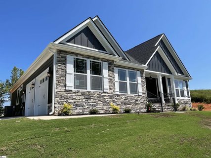 Previously sold for $495,444