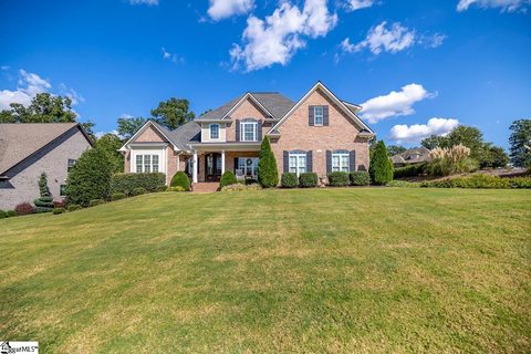 714 N Alamosa Drive sold home in Canyon Creek, Boiling Springs, SC