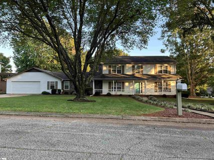 2 Brynhurst Court