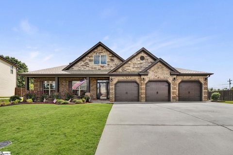 433 Castleford Place sold home in Ashcroft, Simpsonville, SC