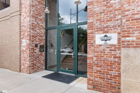 927 S Main Street Unit 202 sold condo in Field House, Greenville, SC
