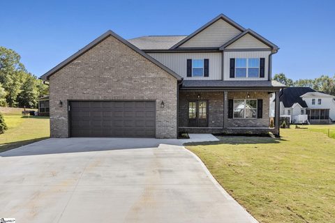 106 Pleasant Dale Court sold home in Whisper Walk, Fountain Inn, SC