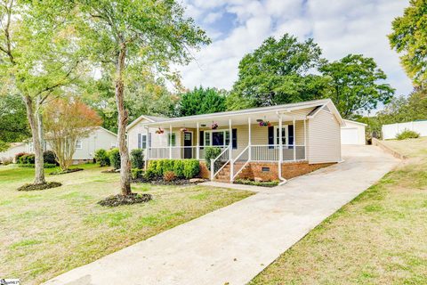 6 Melvin Circle