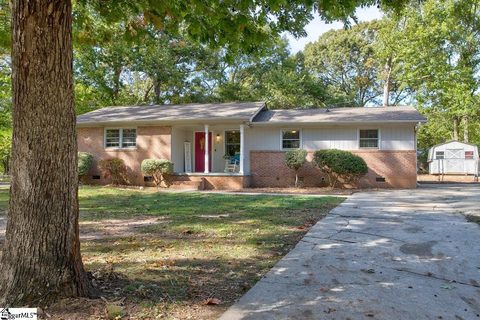 4 Aspenwood Drive