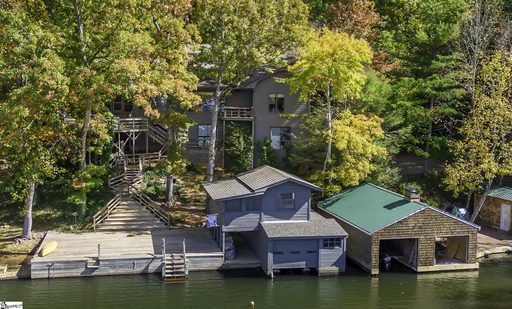 1026 E Lakeshore Drive
