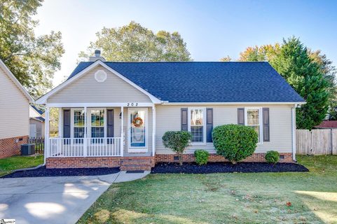 202 Autumnwood Way