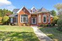 6 E Cleveland Bay Court sold home in Greenville, SC