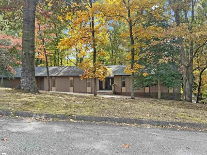 19 Fernwood Drive