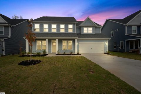 653 Sunwater Drive