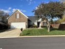 527 Smoothstone Drive sold home in Duncan, SC