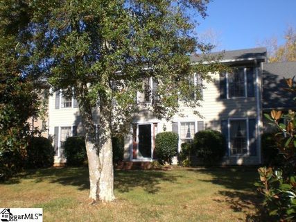 108 W Queen Ann Road