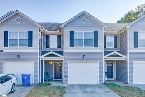 65 Greensboro Court sold townhome in Bellaire Commons, Greenville, SC
