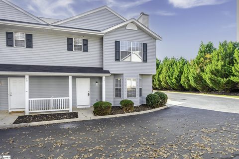 17 Allenwood Lane sold townhome in Hammett Farms, Greer, SC