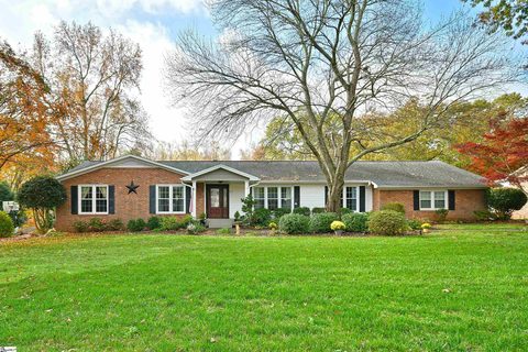 122 Seabury Drive