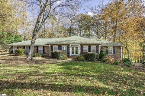 114 Whittlin Way