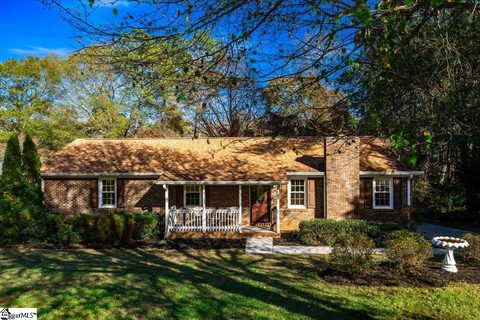 1104 Pineview Drive sold home in Heatherwood, Easley, SC