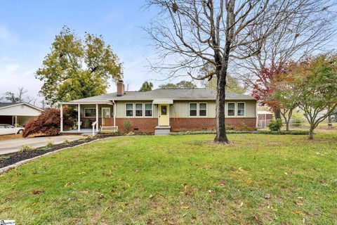 4 Clover Street