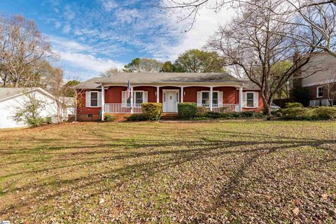 310 Longstreet Drive